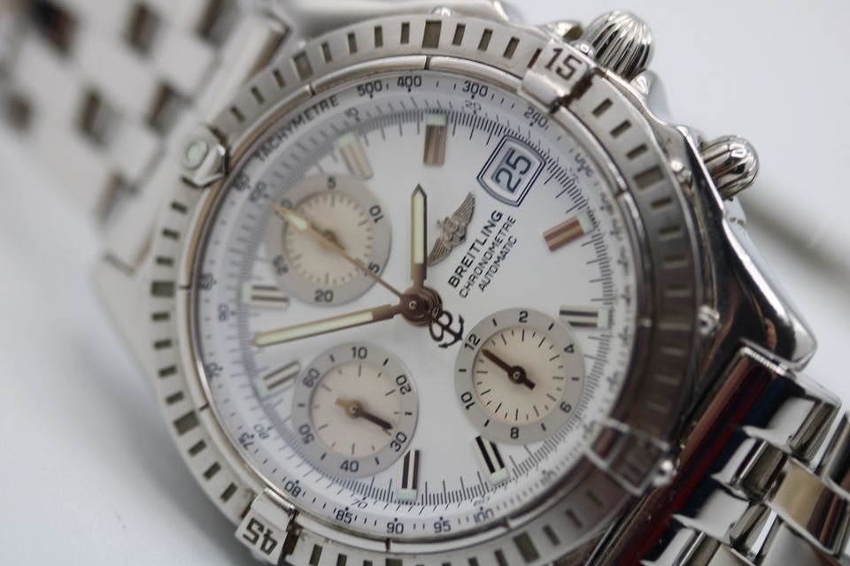 Breitling Chronomat A13352 Image 6